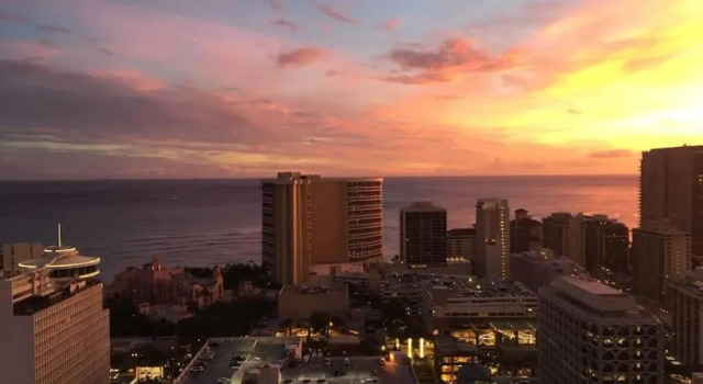 Апартаменты Royal Kuhio Penthouse With Ocean View on 35th Floor