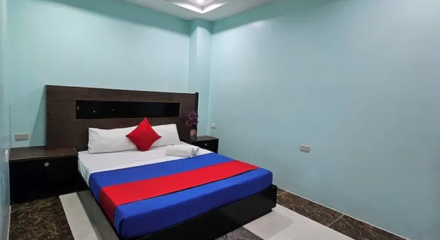 Номер Deluxe The JRJF Hotel near Tagum Terminal