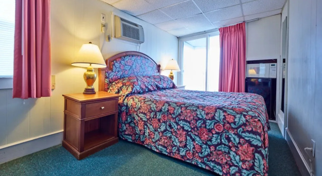 Двухместный номер Standard с балконом Hillcrest Inn