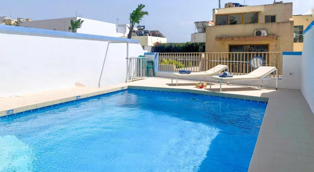 Merill Pool and Sea Charming Apart 1, Buchen Sie Hotel Hotels & Unterkünfte in Mellieħa, Hotel