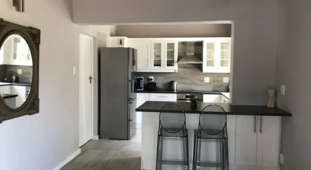 Коттедж с 2 комнатами Lauradale Accommodation