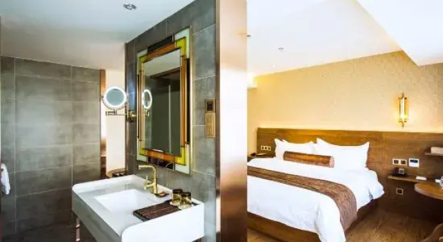 Двухместный номер Standard Haofeng Yazhi Hotel (Shanghai International Resort Tangzhen Metro Station)
