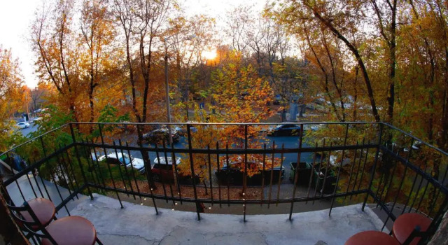 AM Apartments 2, Забронировать Апартаменты/квартира Отели Еревана с парковкой, рядом с Ереванский государственный университет, Парковка