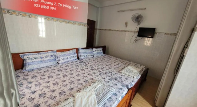 Четырёхместный номер Standard с балконом и с видом на горы Truong Phat Motel