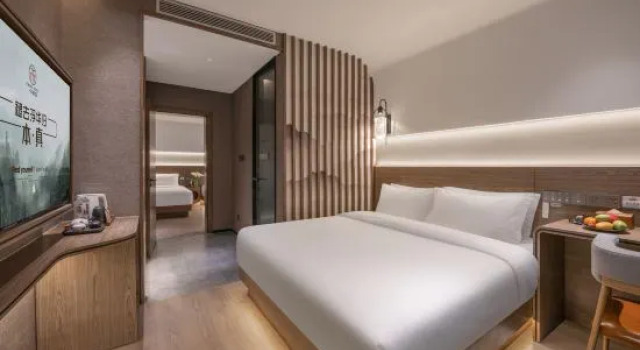 Люкс Comfort Yimu Hotel (Shijingshan Amusement Park, Beijing Shougang Park Branch)