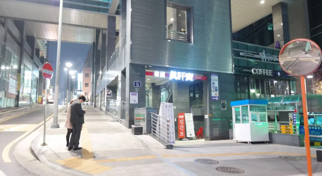 Myeongdong Studio, Забронировать Отель Отели Сеула 3 звезды, рядом с Станция метро Jongno 3-ga Station, 3*