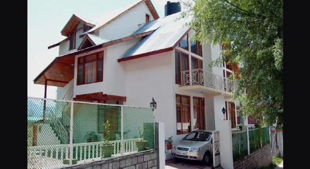 Manali Apple Valley Cottage, Забронировать Дом для отпуска Коттеджи Манали, Коттедж