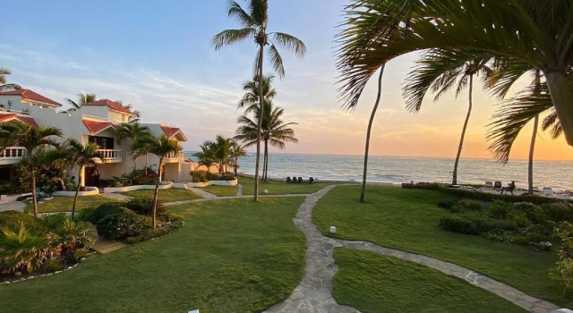 Коттедж Cabarete Beachfront Condos at Nanny Estate C-5