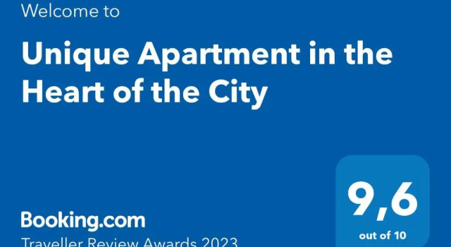 Апартаменты Deluxe Unique Apartment in the Heart of the City