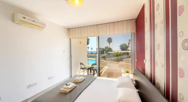 Fig Tree bay Apartment 103, Boek Appartement Hotels in Protaras met parkeren, in de buurt van Neolithic Settlement, Parkeren