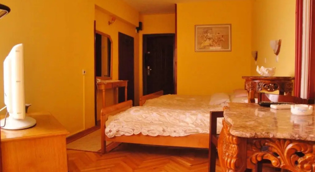 Трёхместный номер Standard с балконом Hotel Kapistec Skopje