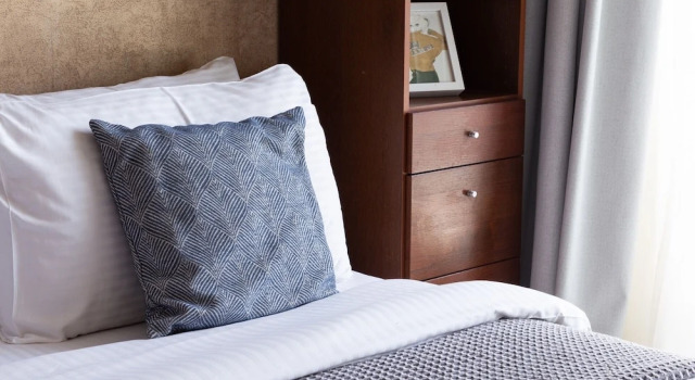 Fashionable 1BR in the Trendy Jlt! Sleeps 4!, Забронировать Апартаменты/квартира Апартаменты Эмирата Дубая, рядом с Dubai Marina Yacht Club, Апартаменты/квартира