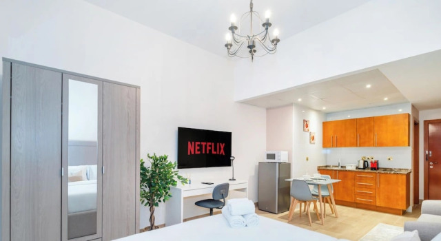LUX The Marina View Suite 2, Забронировать Апартаменты/квартира Дубай Эмират Дубай, рядом с Dubai Marina Yacht Club
