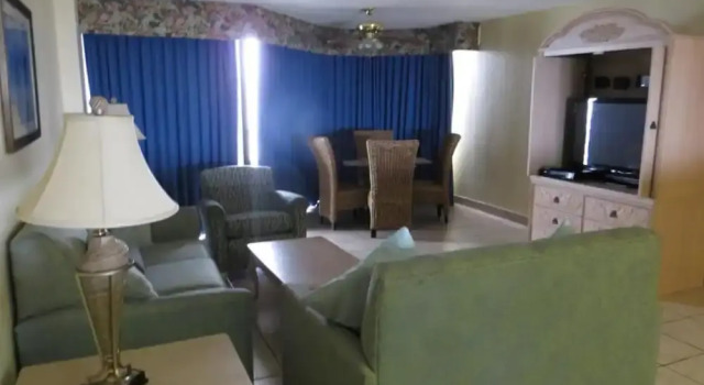 Signature Condos South Padre Island, Забронировать Отель Отели Саут-Падре-Айленд с бассейном, рядом с Sea Ranch Marina 1, Бассейн