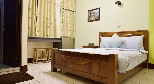 Feng's B&B