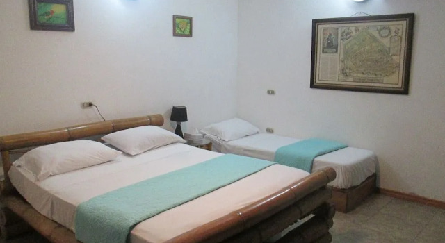 Bugabutik Hotel Resort, Забронировать Курортный отель Отели в центре Кауита, в центре