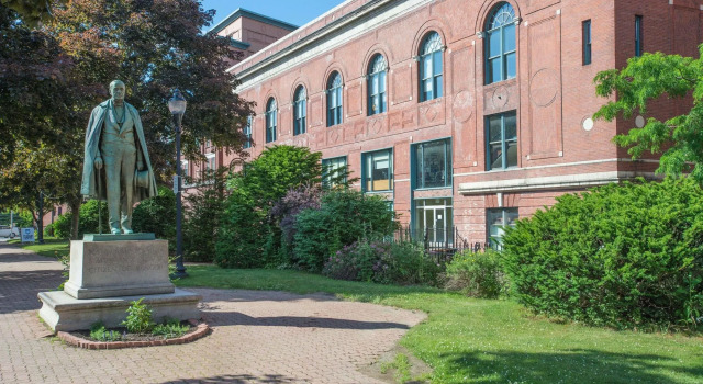 Queen City Inn, Buchen Sie Hotel Bangor 