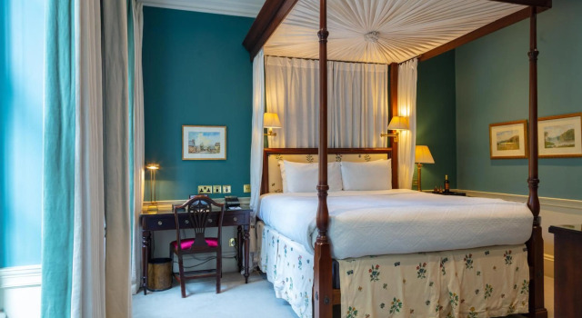 Roseate House London