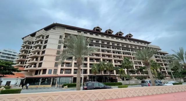 Sea View Super Luxurious Resort at Palm