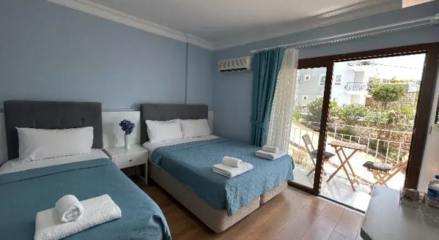 Номер Classic Marquis Blue Hotel