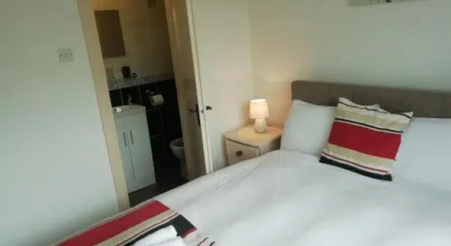 Slaney House Bed and Breakfast, Забронировать Отель «постель и завтрак» Лехинч Буррен
