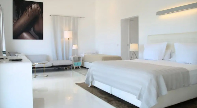 Полулюкс с балконом Hotel Zhero
