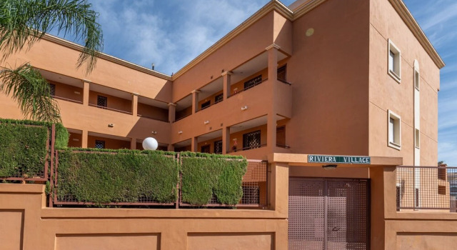 Riviera Village . Stunning 2BR Apartment in Front of Golf Courses, Забронировать Апартаменты/квартира Михас Коста-дель-Соль, рядом с Гольф-клуб Calanova