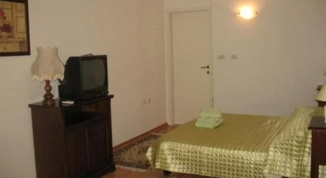 Sunny Old Town Apartment, Забронировать Апартаменты/квартира Отели в центре Копер, в центре