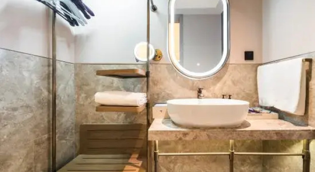 Капсула Deluxe Mercure Qingdao Downtown