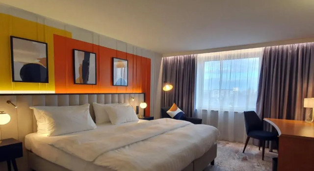 Номер Premium voco Dusseldorf Seestern by IHG