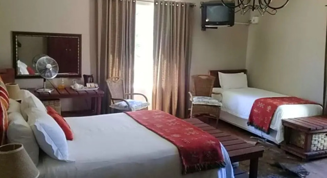 Roydon Private Game Reserve, Boek Hotel Queenstown Eastern Cape