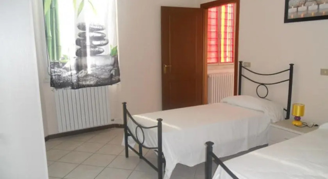 Piedigrotta, Buchen Sie Hotel Porto Mantovano Lombardei