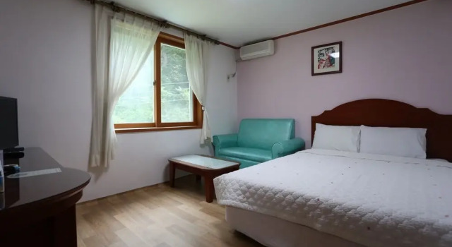 Jeongdongjin Phoenix, Boek Hotel Hotels in Gangwon-Do met parkeren, Parkeren