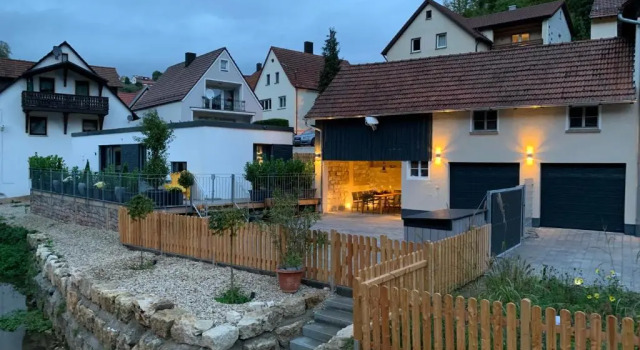 Bungalow-Ferienhaus Pottenstein, Rezervovat Hotel Hotely v Bavorsko s parkováním, Parkování