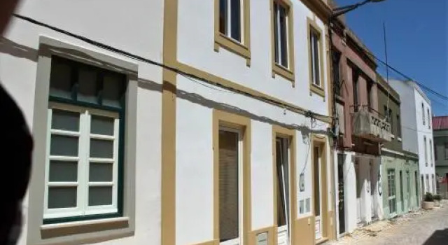 Isaura Home, Rezervovat Hotel Hotely v Oeste s parkováním, Parkování