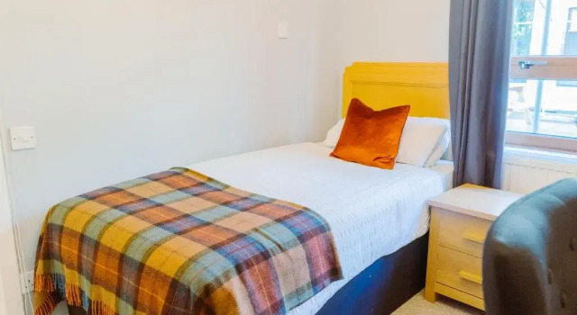 Одноместный номер Standard West End Hotel