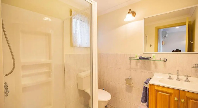 Двухместный номер Standard с видом на воду Queechy Motel