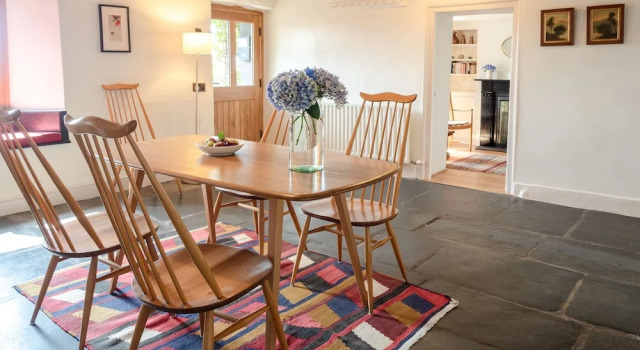 Коттедж Wayside Cottage 1637