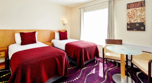 Семейный номер Standard Arlington Hotel OConnell Bridge