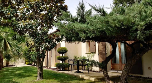 Номер Standard Maison Prestige Saint Tropez by Roberto Geissini