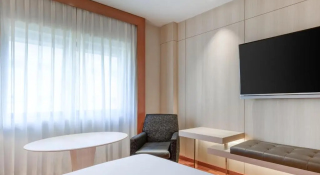 Двухместный номер Standard AC Hotel by Marriott Aravaca