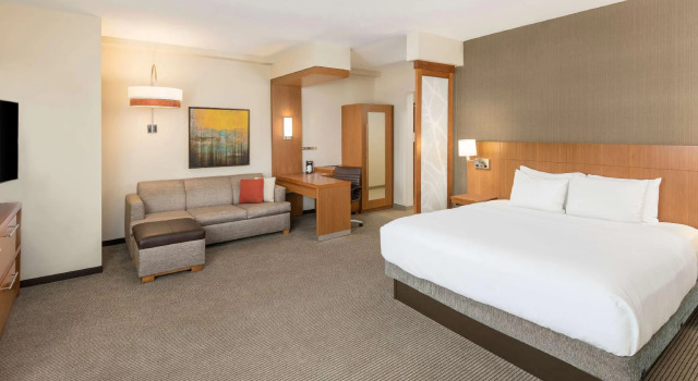 Номер Hyatt Place Greenville Downtown