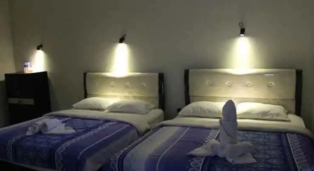 Hotel Prima Asri 153, Rezervovat Hotel Hotely v Batu s parkováním, poblíž Agro tourism Kusuma, Parkování