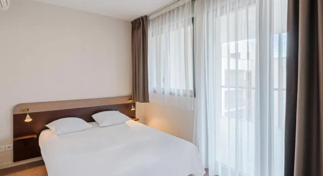 Апартаменты с 2 комнатами AppartCity Classic Montelimar