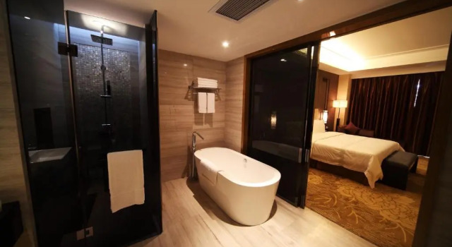 Люкс Deluxe с видом на море Haiyang Shenglong Jianguo Hotel