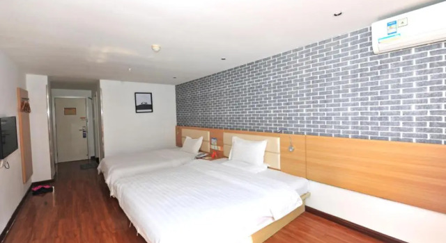 Номер Business 7Days Inn Xian East Street Zhangxueliang Memorial Hall East Door