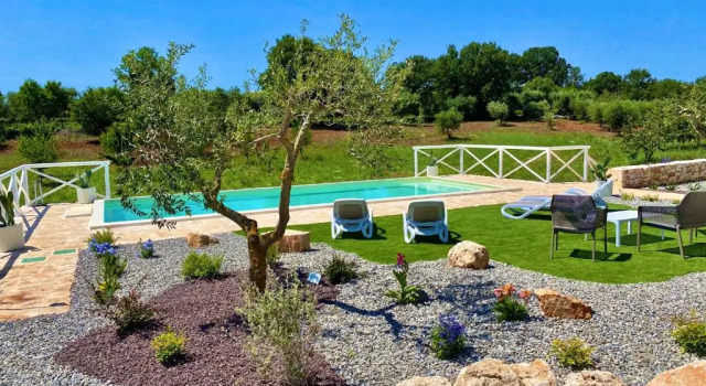 Trullo Private Pool с 3 комнатами Trulli Fenice Alberobello
