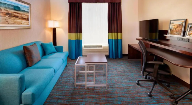 Люкс Fairfield Inn & Suites by Marriott San Diego Carlsbad