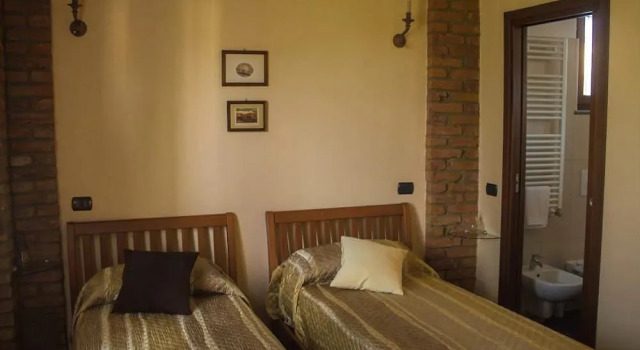 B&B Il Rustico, Buchen Sie Bed & Breakfast Turate Lombardei
