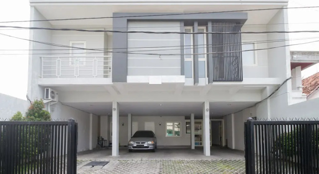 Airy Darmo Kanwa 18 Surabaya